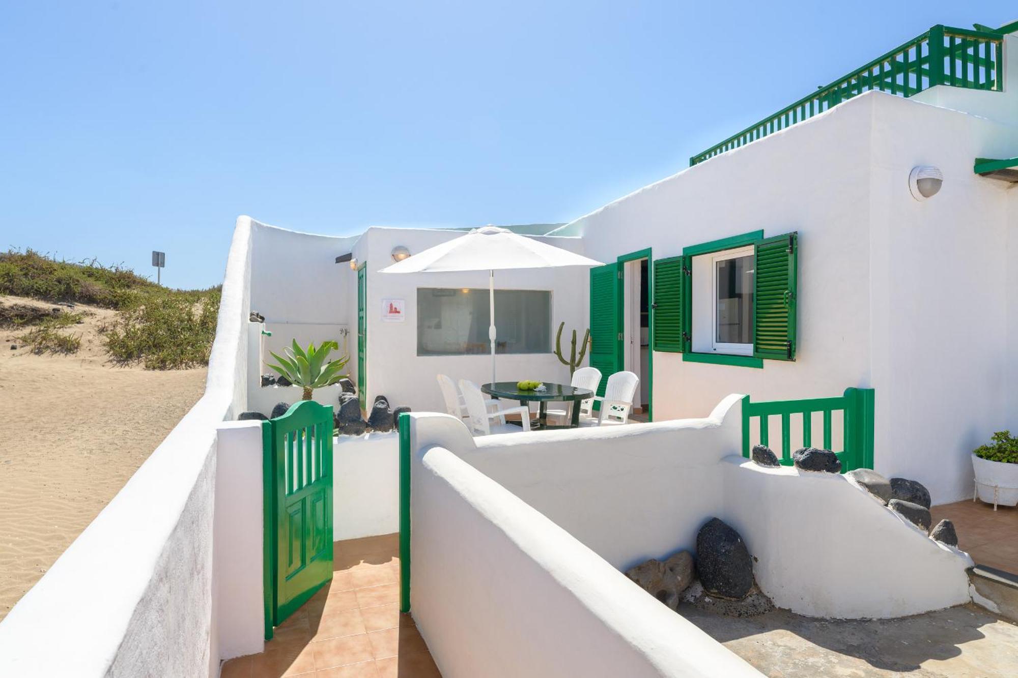Famara Caracolillos, El Apartamento Eksteriør bilde