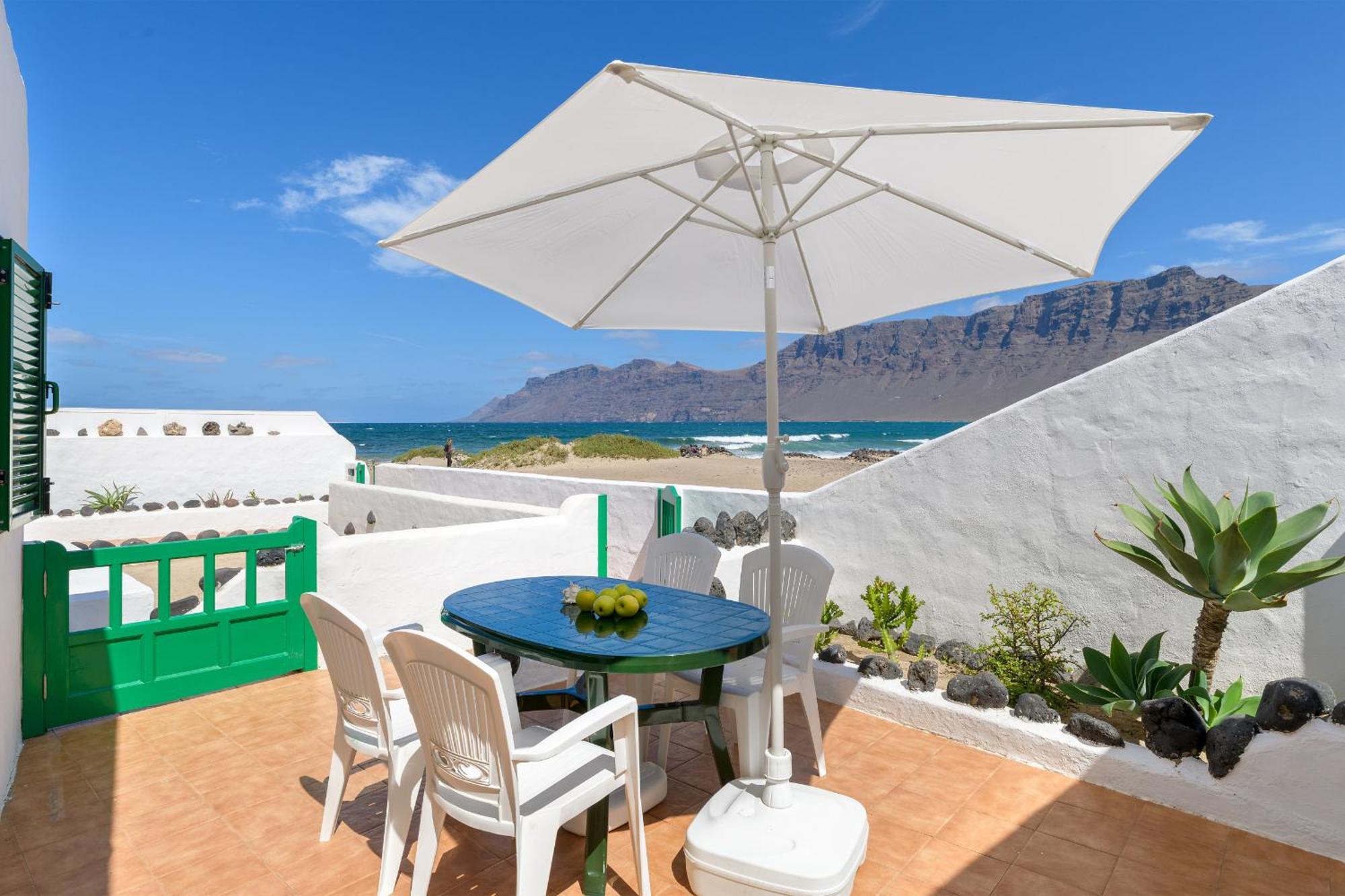Famara Caracolillos, El Apartamento Eksteriør bilde